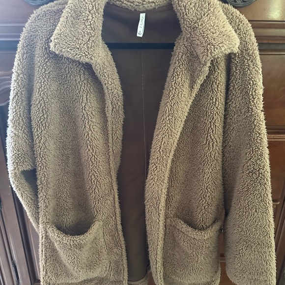 Cozy Tan Sherpa Jacket - Picture 1 of 9
